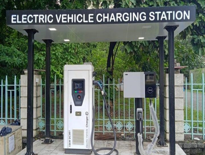 Charging equipment installed beneath a dedicated station canopy.